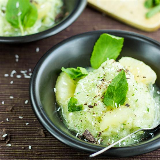 Pineapple Sorbet with Mint. Ready in just 5 minutes!