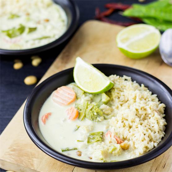 Quick and Easy Thai Green Curry (30 Minutes, Vegan)