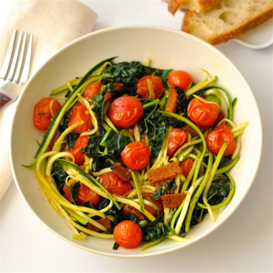 Zoodles with Vegan Bacon, Cherry Tomatoes & Kale