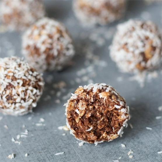 Swedish Chocolate Coconut Balls
