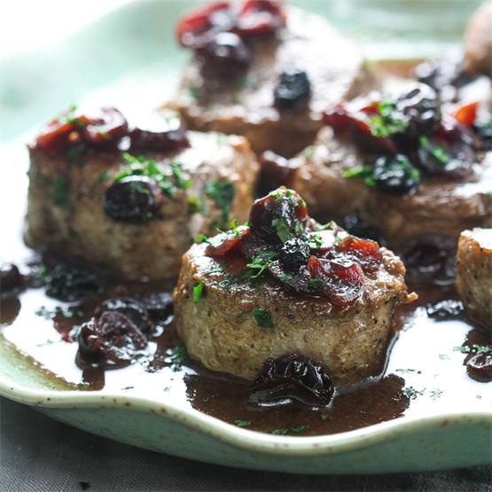 Pork Medallions with Pomegranate-Berry Sauce