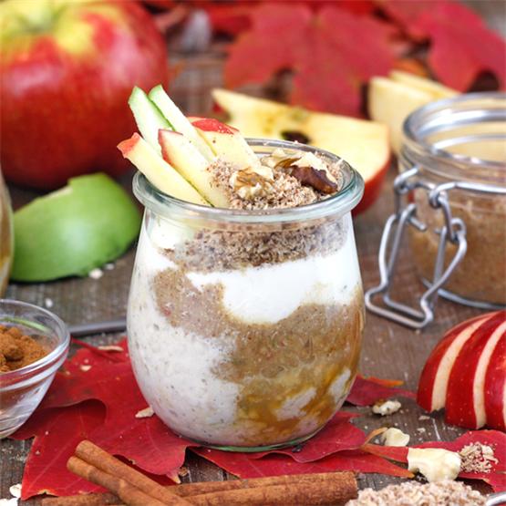 An apple recipe that is bright, cinnamon-y, healthy and easy!
