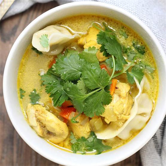 Chicken Curry Soup with Dumplings