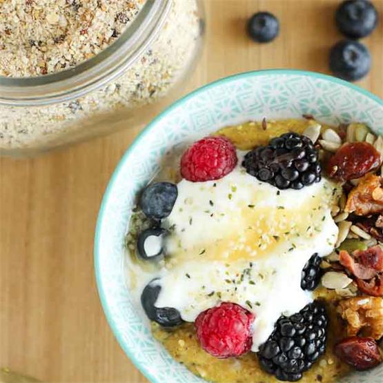Protein Packed Breakfast Porridge with Oats, Quinoa & Chia