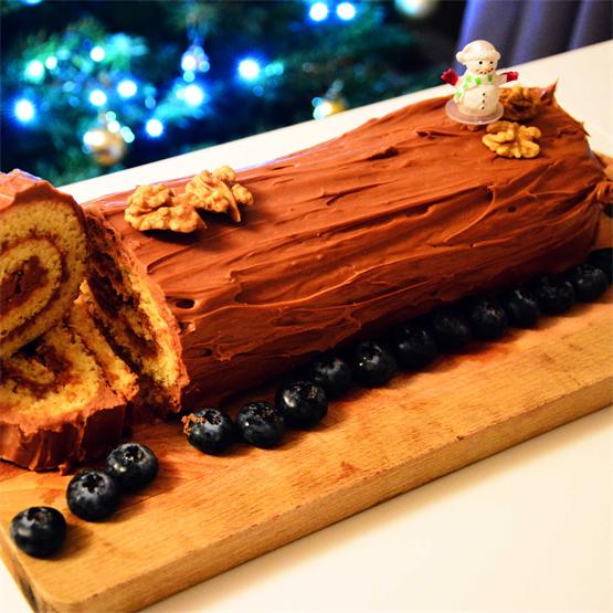 Bûche de Noël: The French Christmas log cake