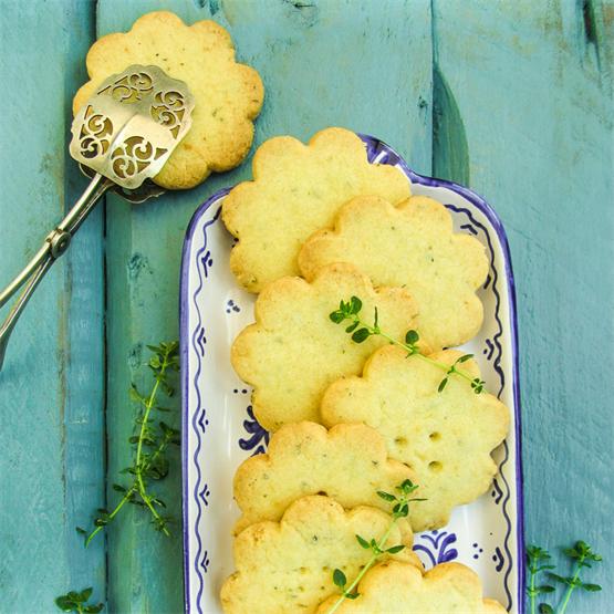 Lemon Thyme Shortbread Cookies - Easy & quick to make, so tasty