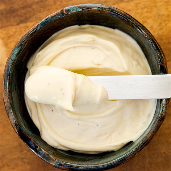 Amazingly Easy Homemade Mayo
