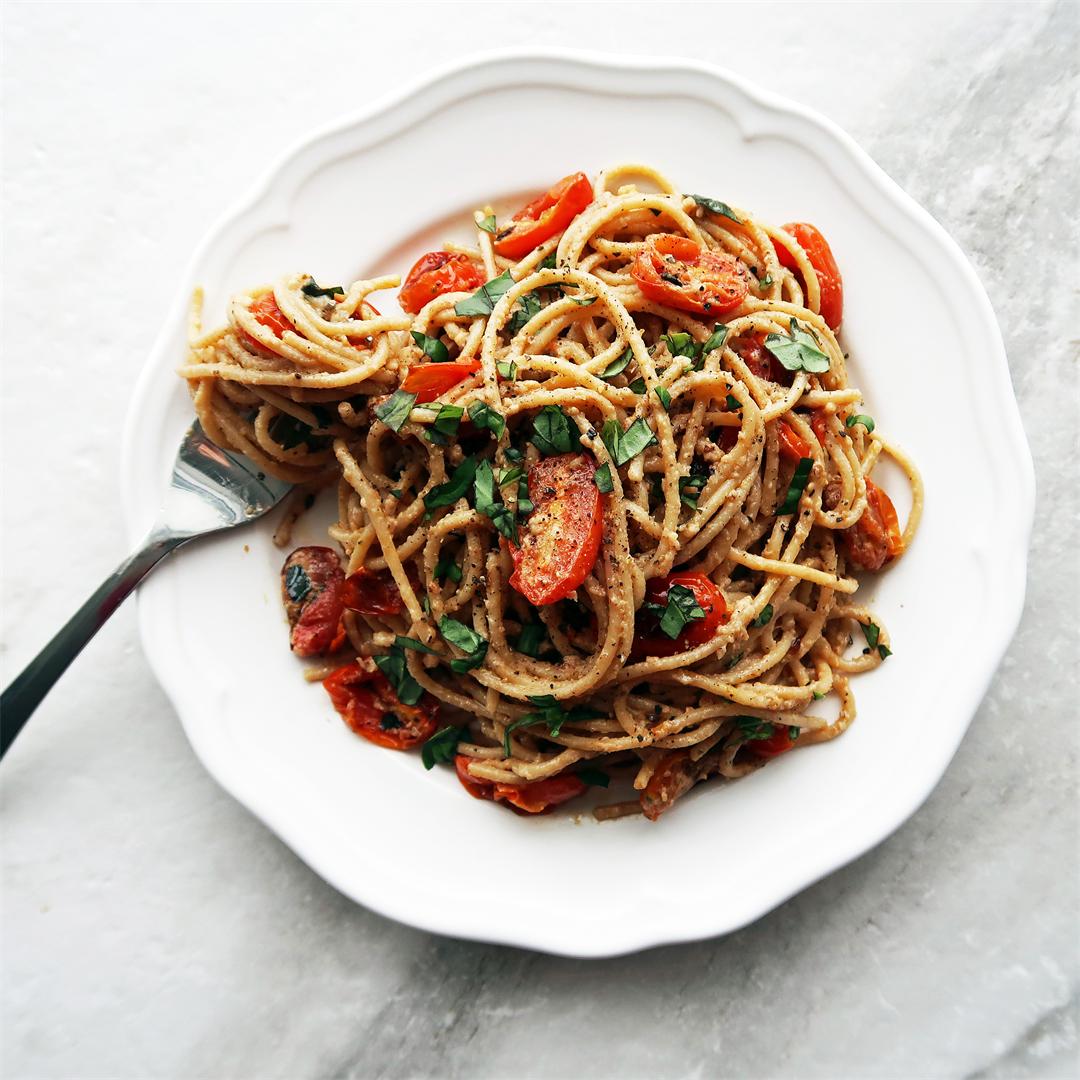 Black Pepper & Parmesan Spaghetti with Garlic Roasted Tomatoes