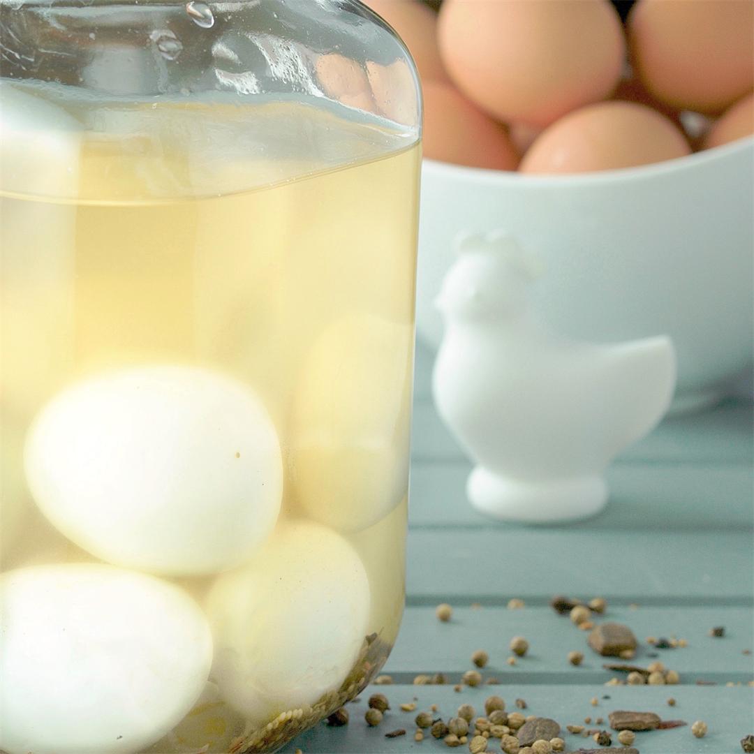 Easy Classic Pickled Eggs Recipe