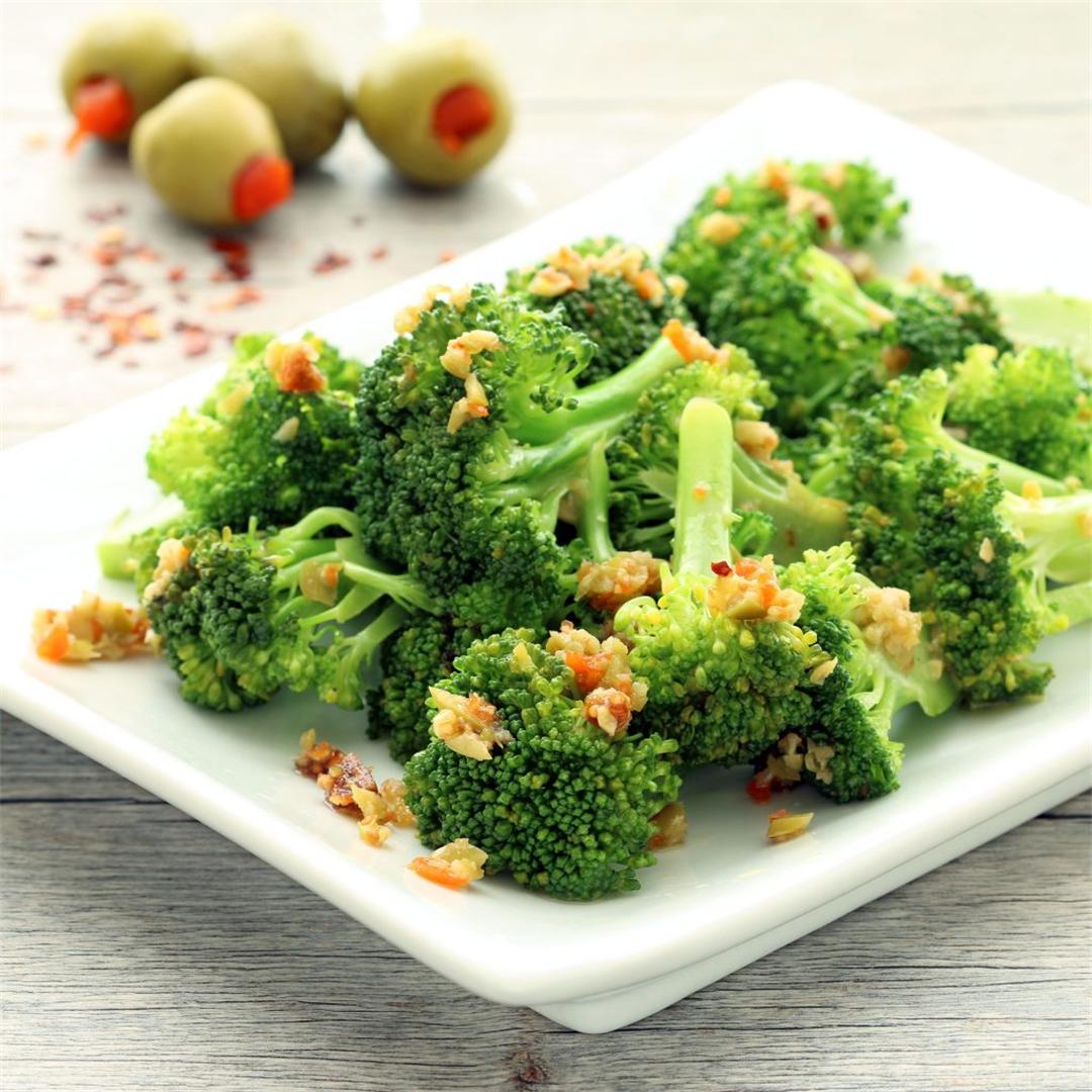 Broccoli with Olive Fig Tapenade (GF, V)