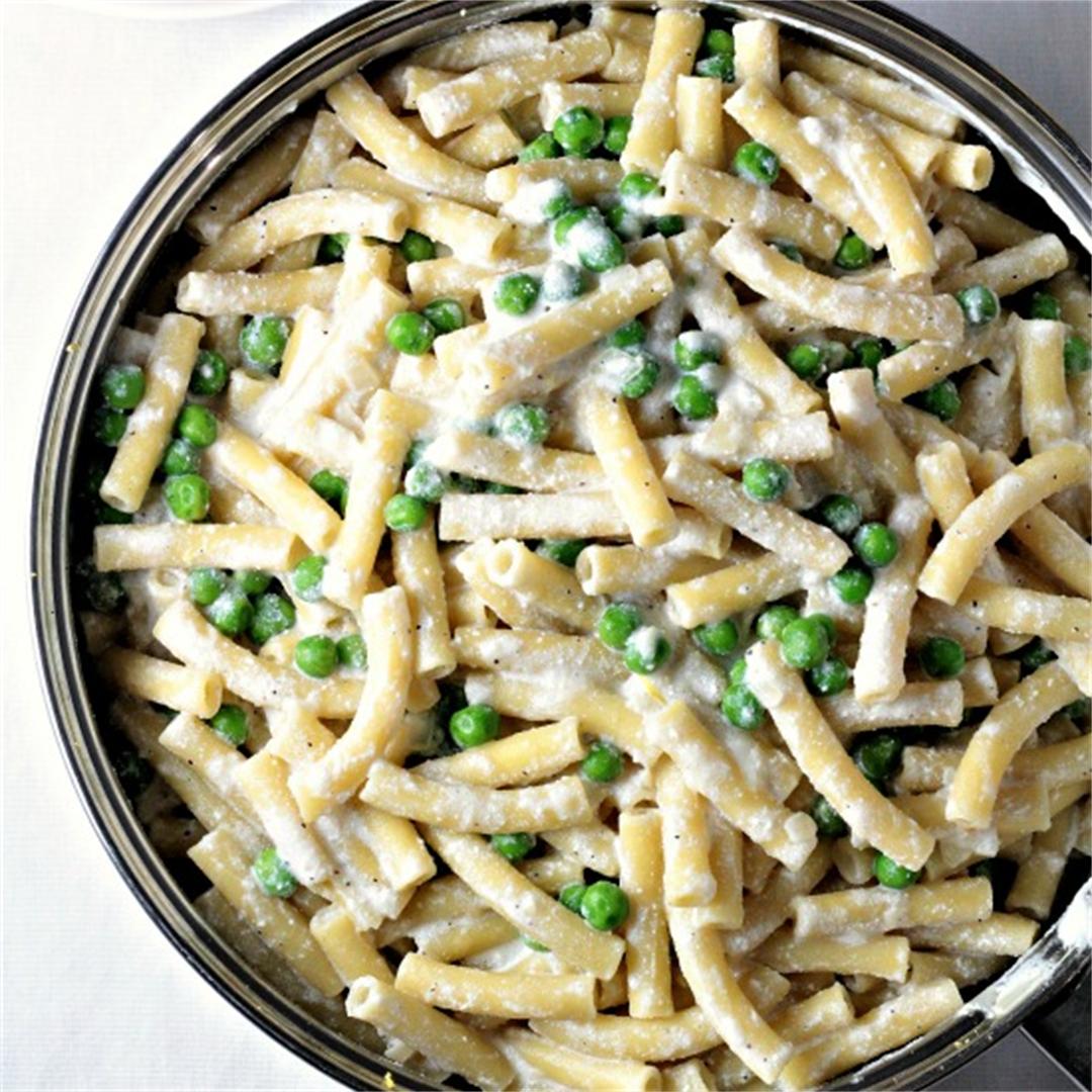 Pasta with Peas and Ricotta