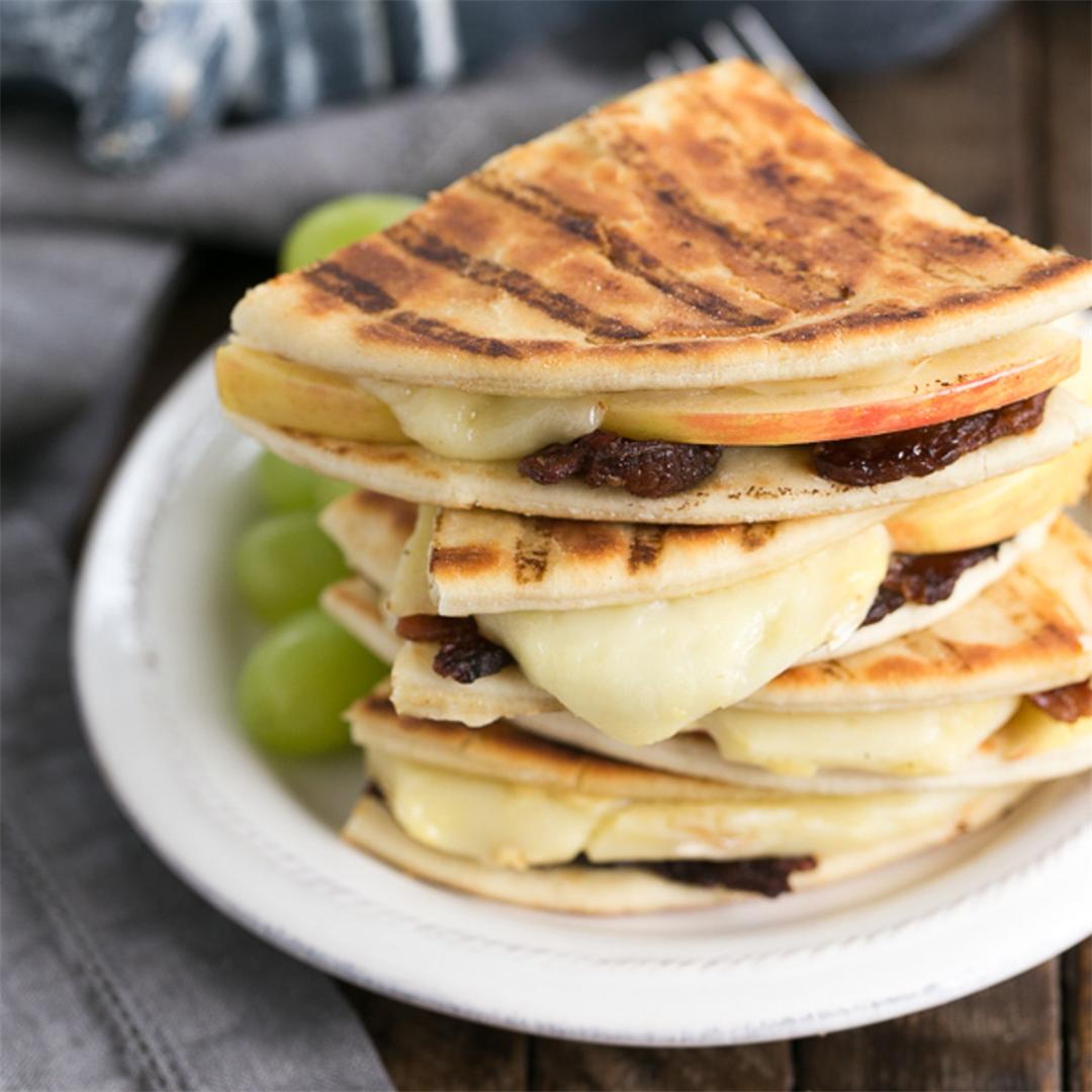 Bacon, Apple & Brie Panini--an out of this world grilled cheese