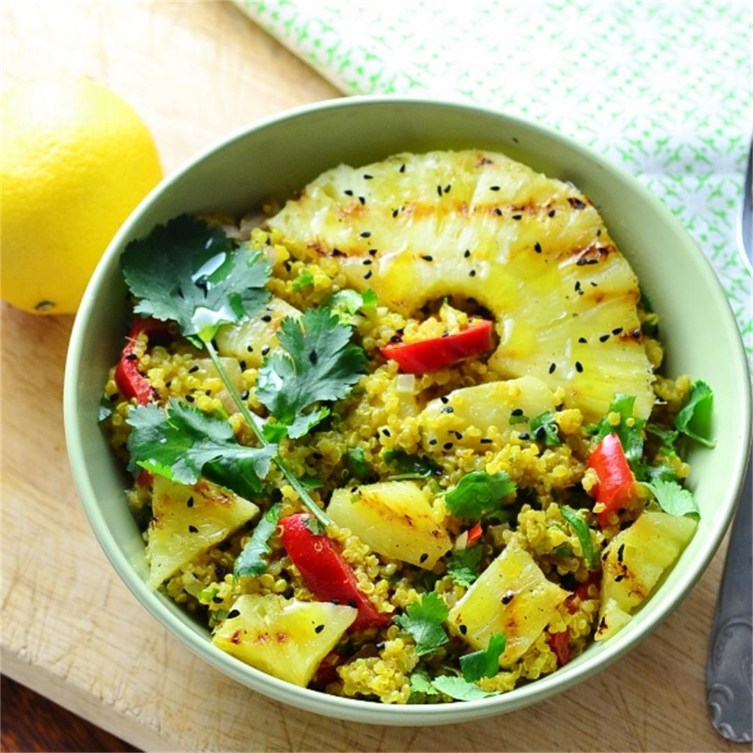 Grilled Pineapple Pepper Curried Quinoa