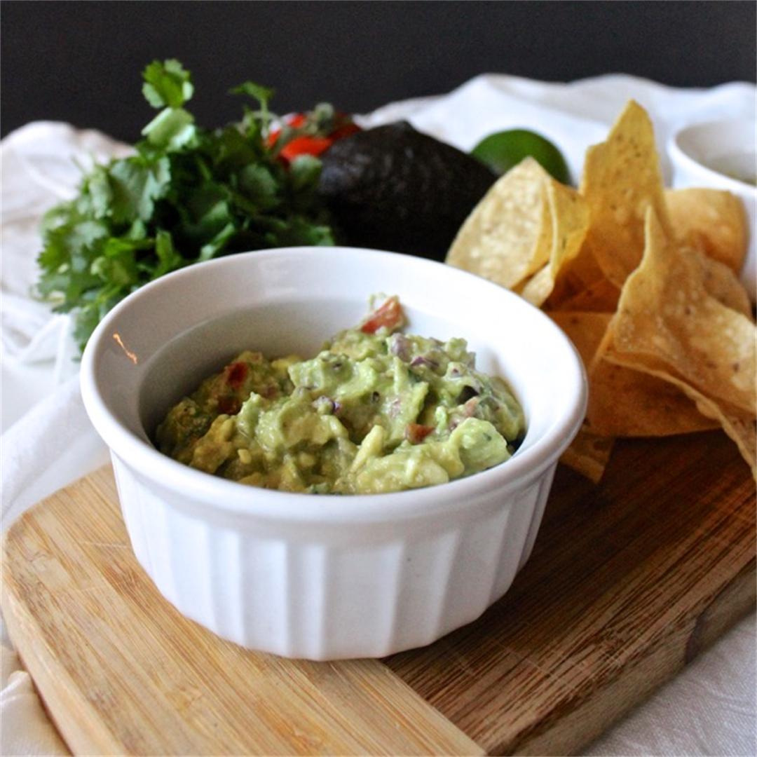 Quick and Easy Guacamole for Two