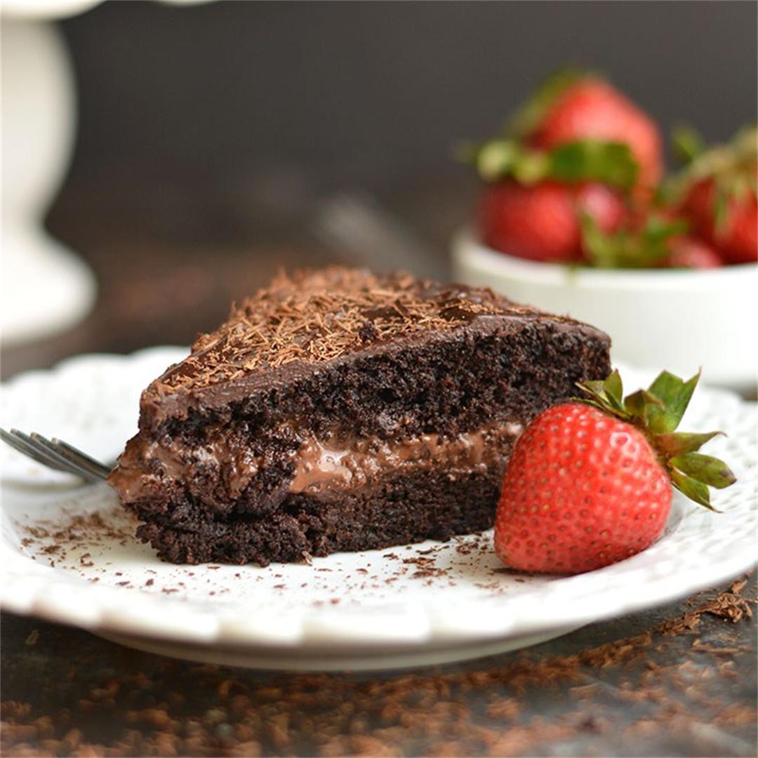 Paleo Healthy Chocolate Cake