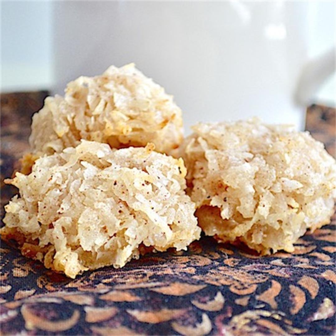 Spiced Coconut Macaroons