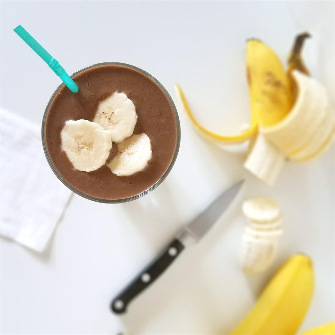 Chocolate Peanut Butter Banana Smoothie with Coffee