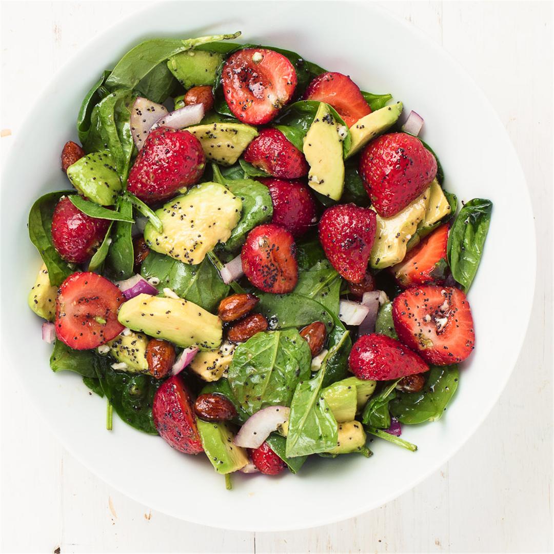 Spinach Salad with Strawberries and Poppyseed Dressing