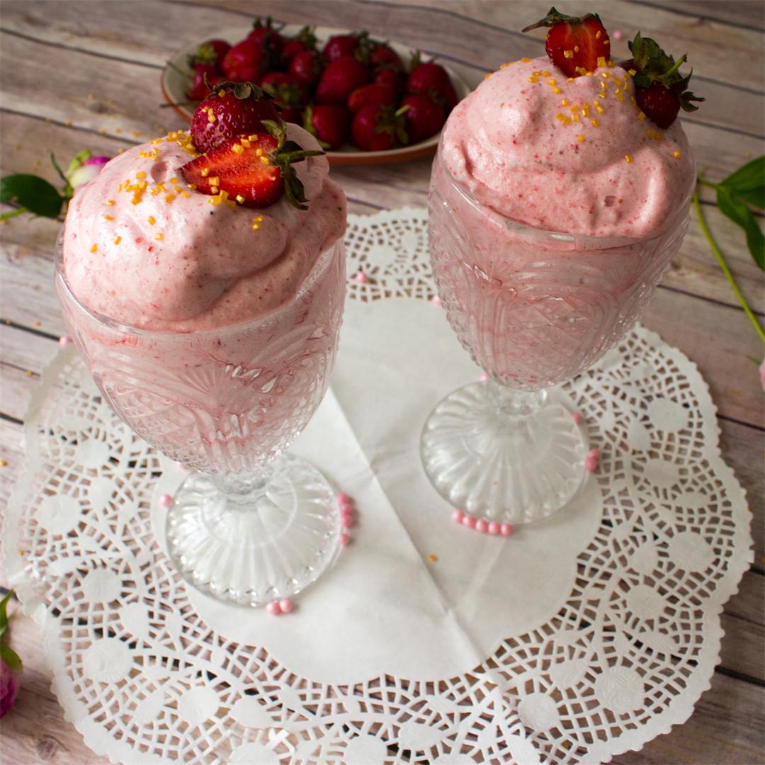 Strawberry meringue mousse topped with fresh strawberries