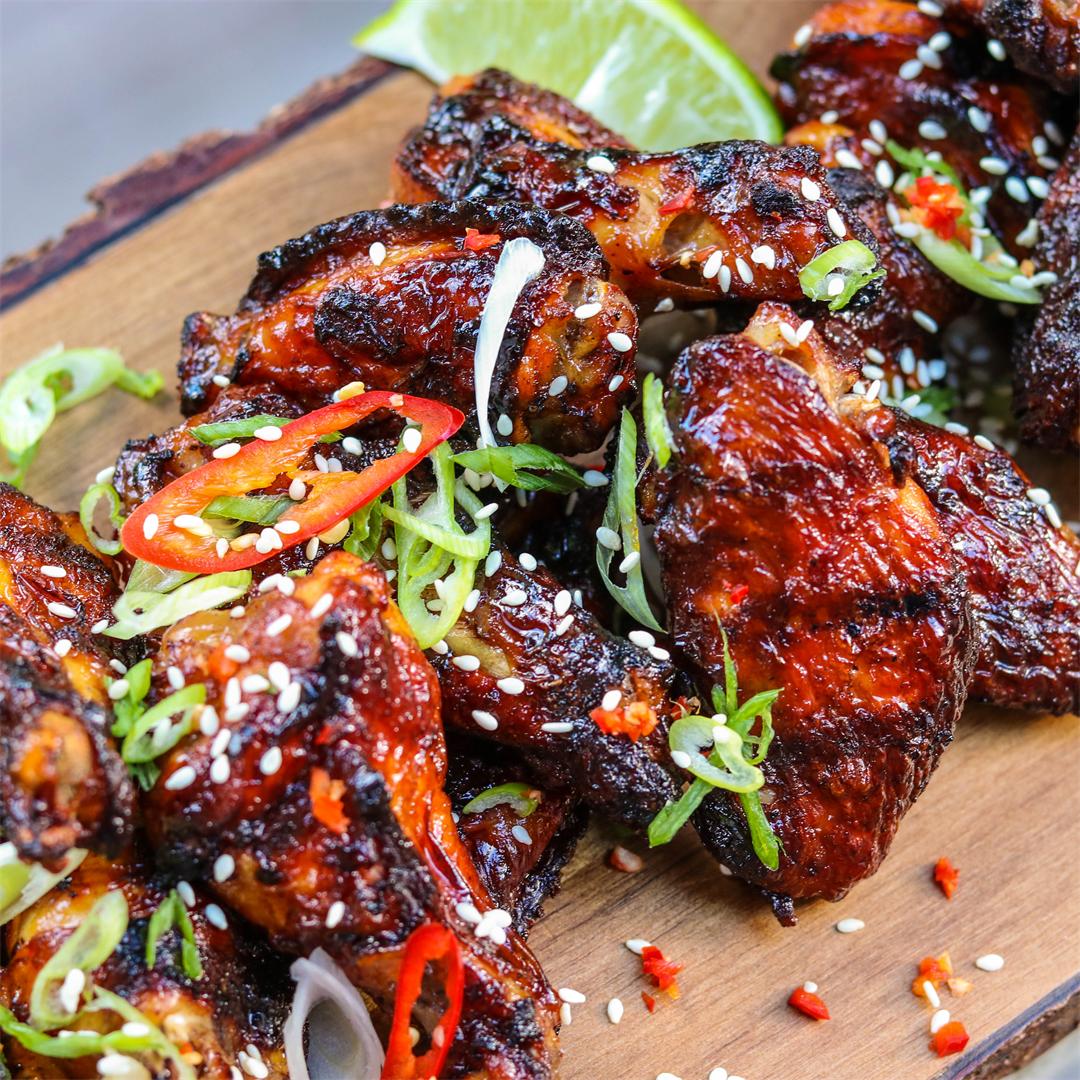 Sweet and Spicy Barbecued Chicken Wings
