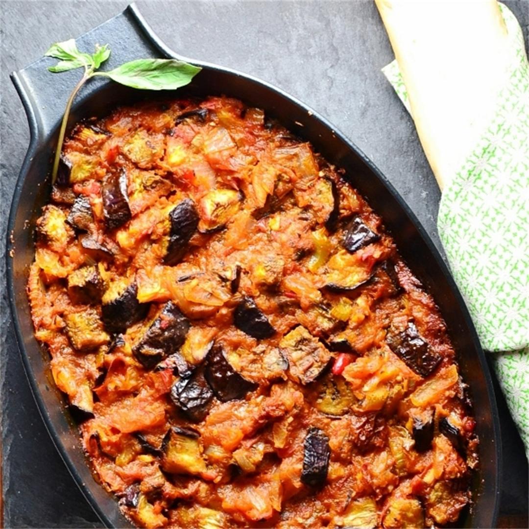 Spicy Eggplant with Tomato and Thai Basil