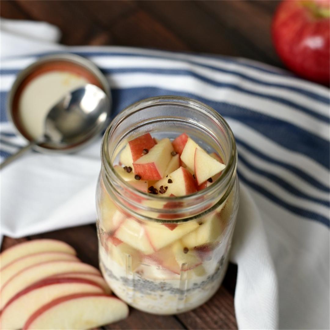 Apple Pie Overnight Oats with Grains of Paradise