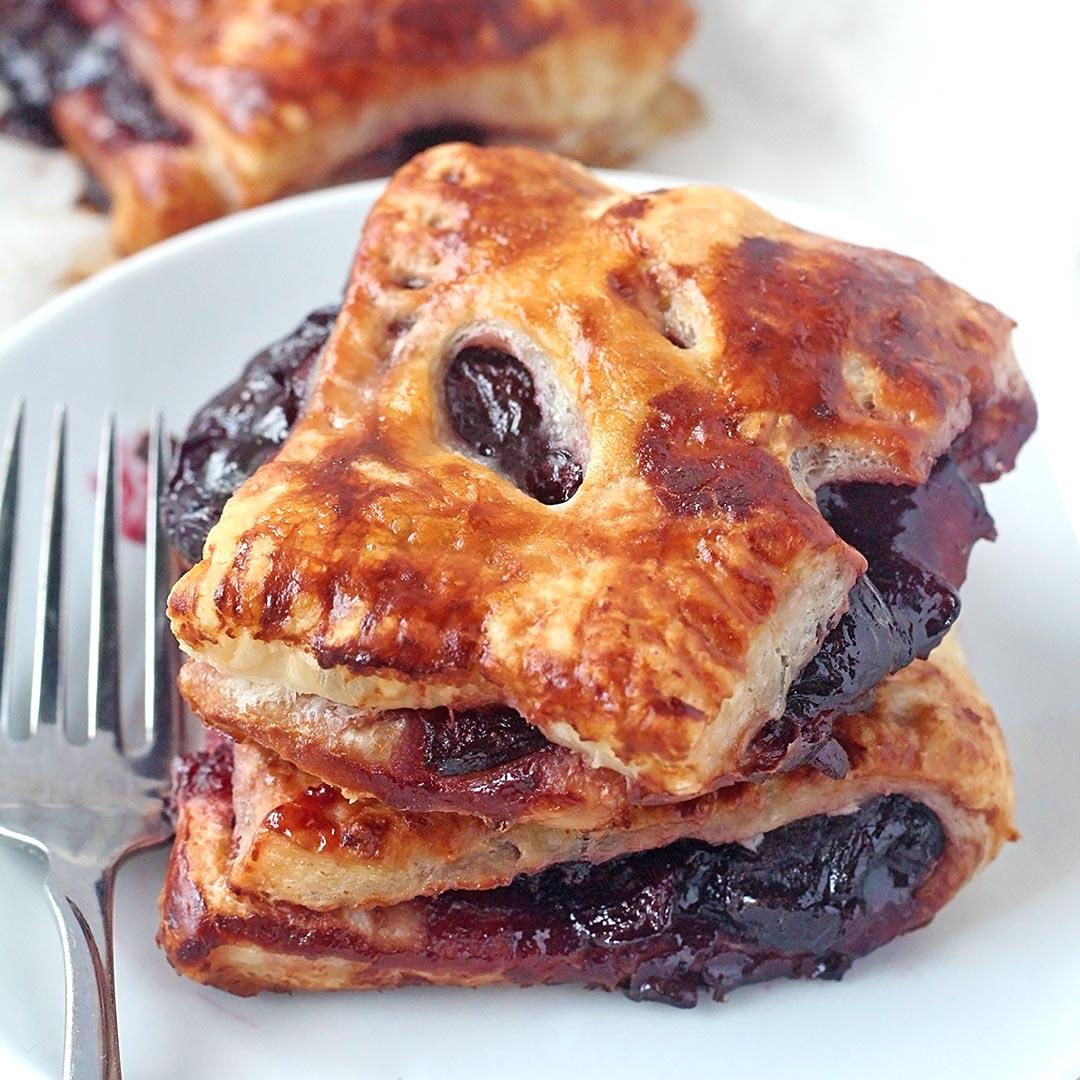 Cherry Turnovers with Homemade Cherry Pie Filling