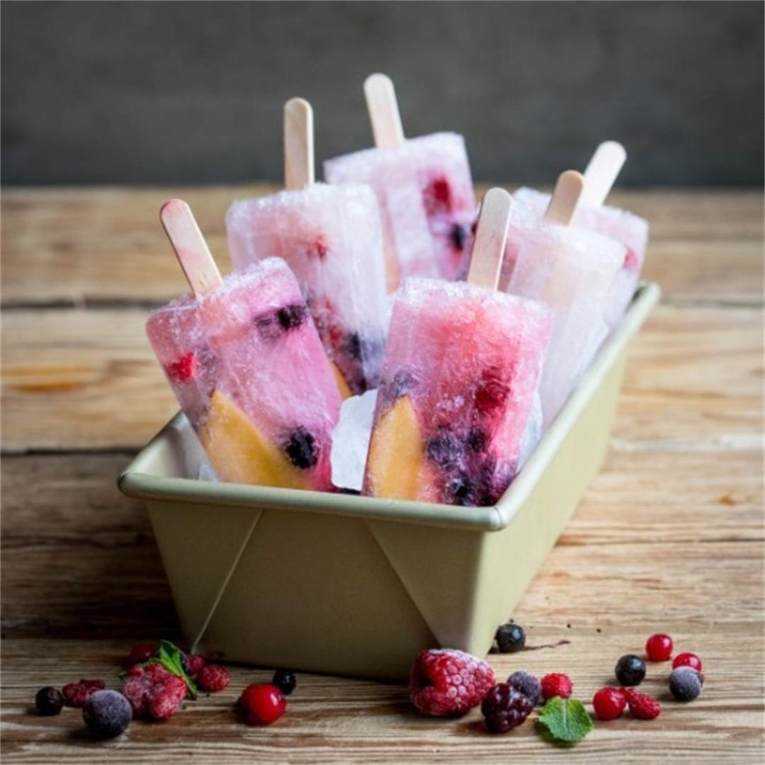 Prosecco Popsicles with Summer Berries