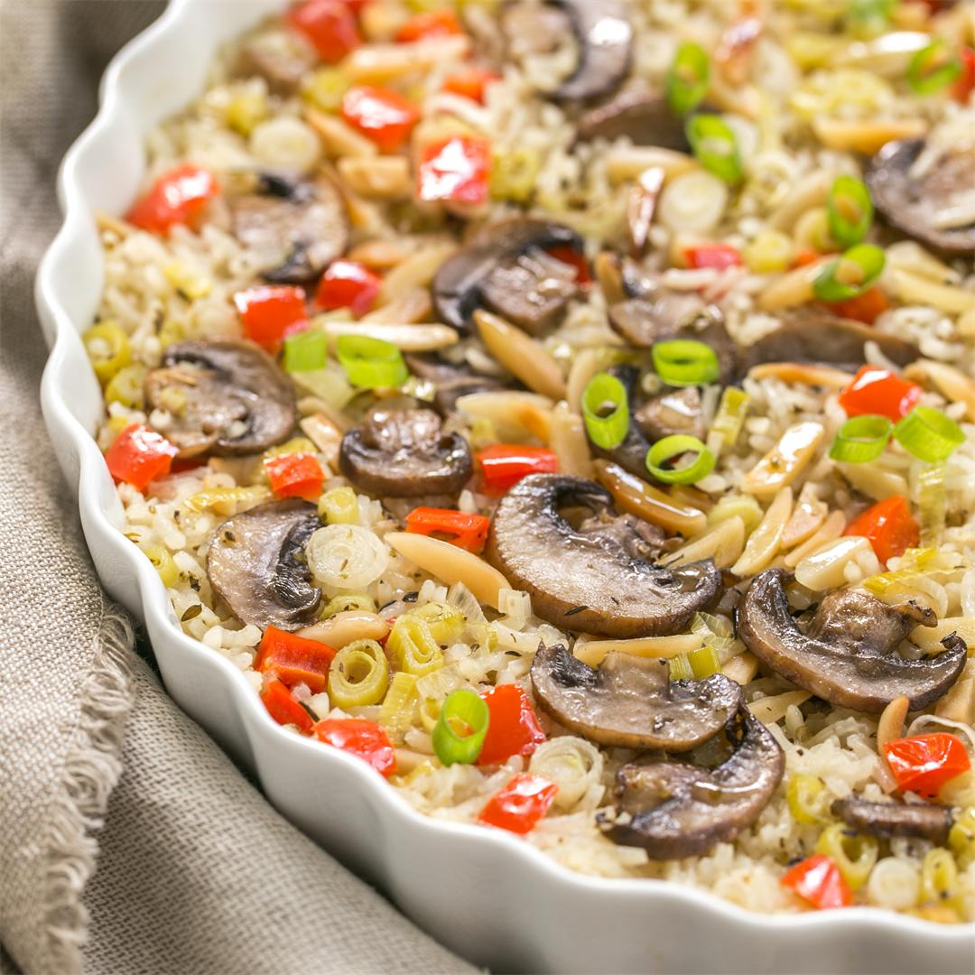 Oven-baked, Italian Rice Pilaf with Toasted Almonds