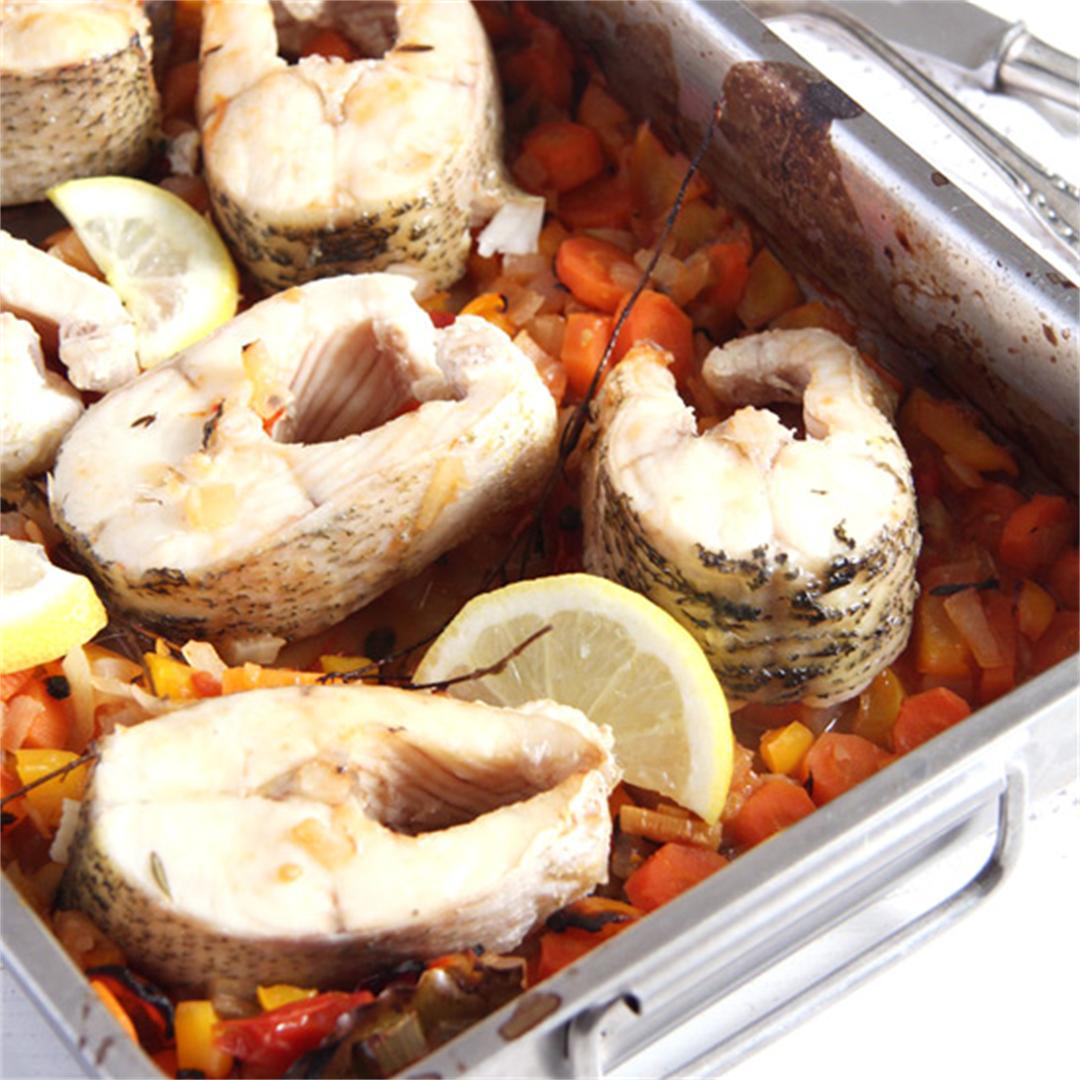 Oven-Baked Pike with Vegetables