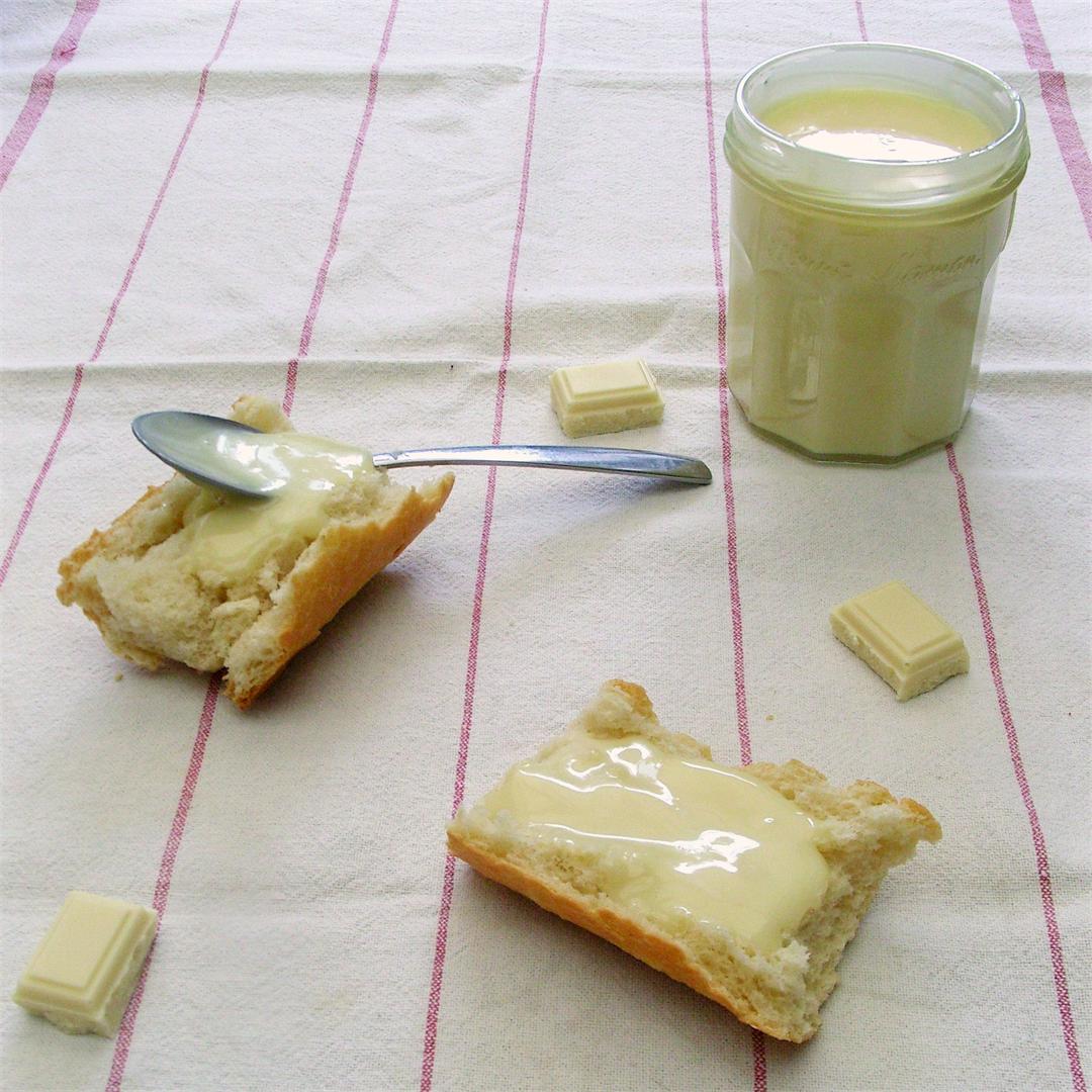 Homemade White Chocolate Spread with only 3 ingredients
