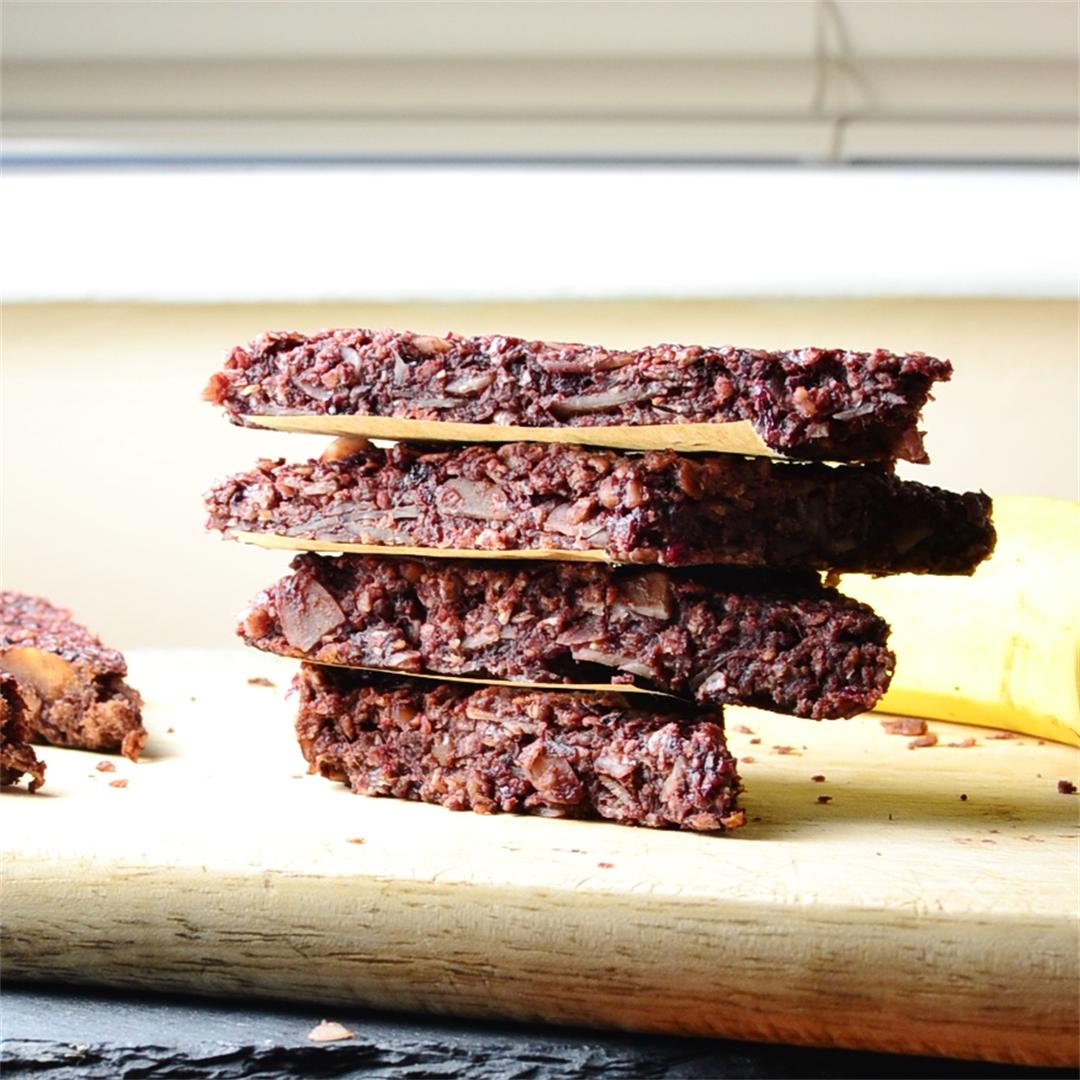 Peanut Blackberry Oat Bars with Cacao