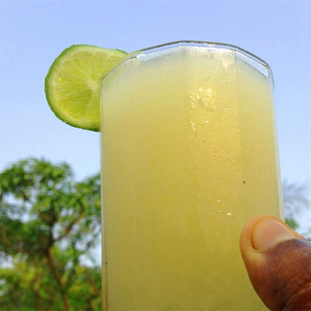 Green mango lemonade, very refreshing summer drink