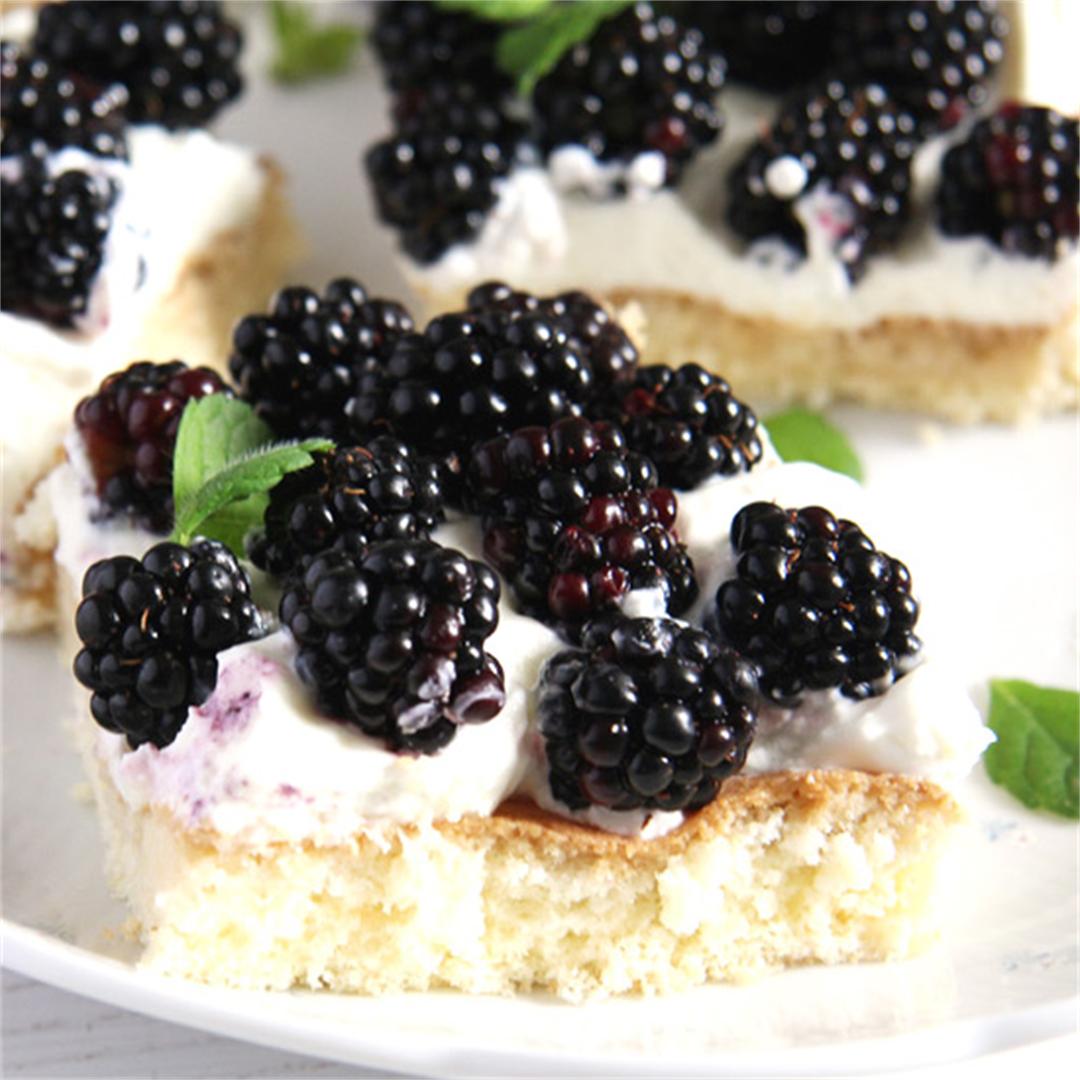 Easy Fresh Blackberry Cake with Whipping Cream