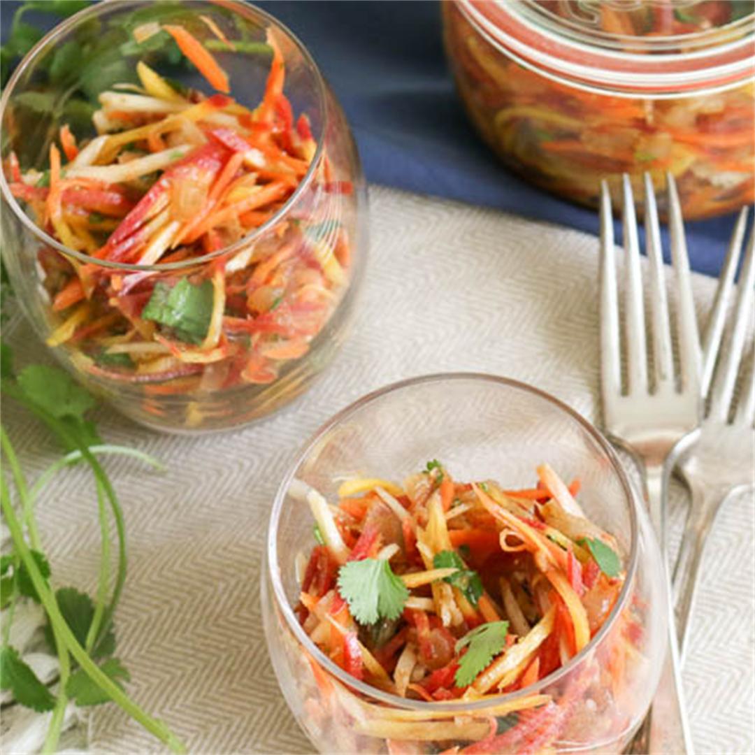Carrot Salad with Cilantro and Garlic