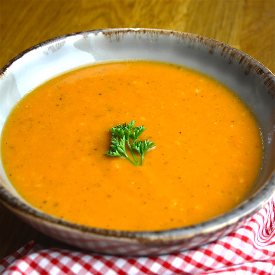 Roasted Tomato Soup With Garlic