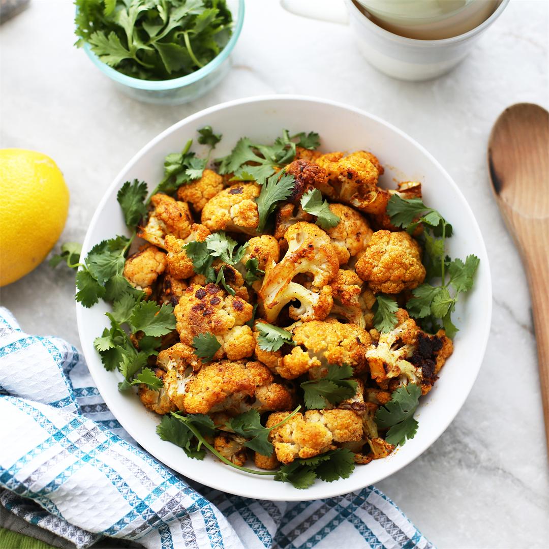Roasted Spicy Cauliflower with Paprika and Turmeric