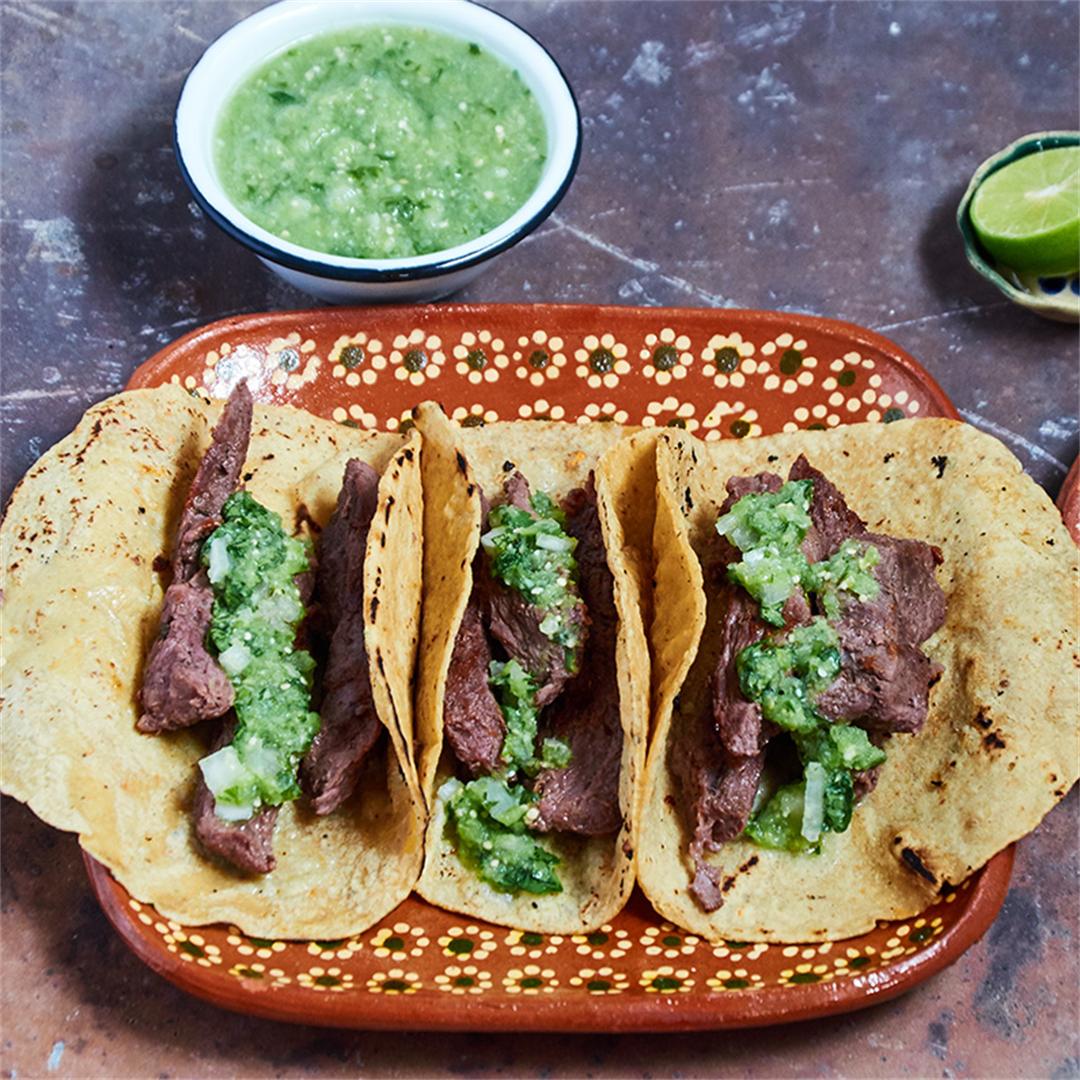 Arrachera (Skirt Steak) Tacos with Salsa Verde