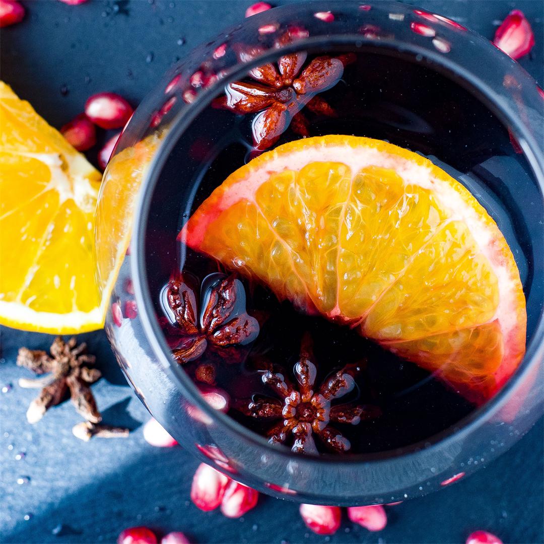 Slow Cooker Spiced Mulled Wine