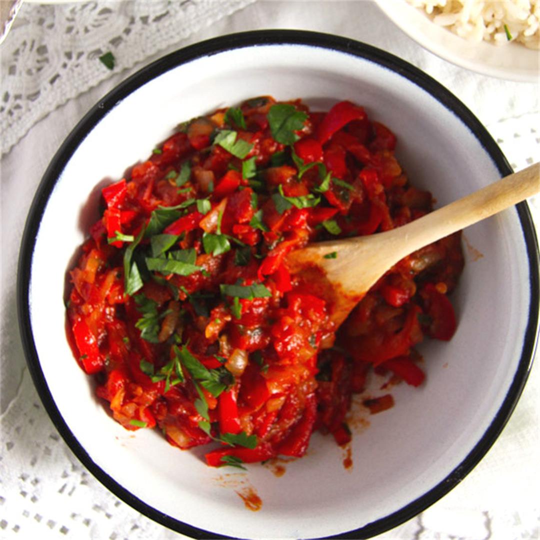 Hungarian Pepper and Tomato Stew – Vegan Lecso Recipe