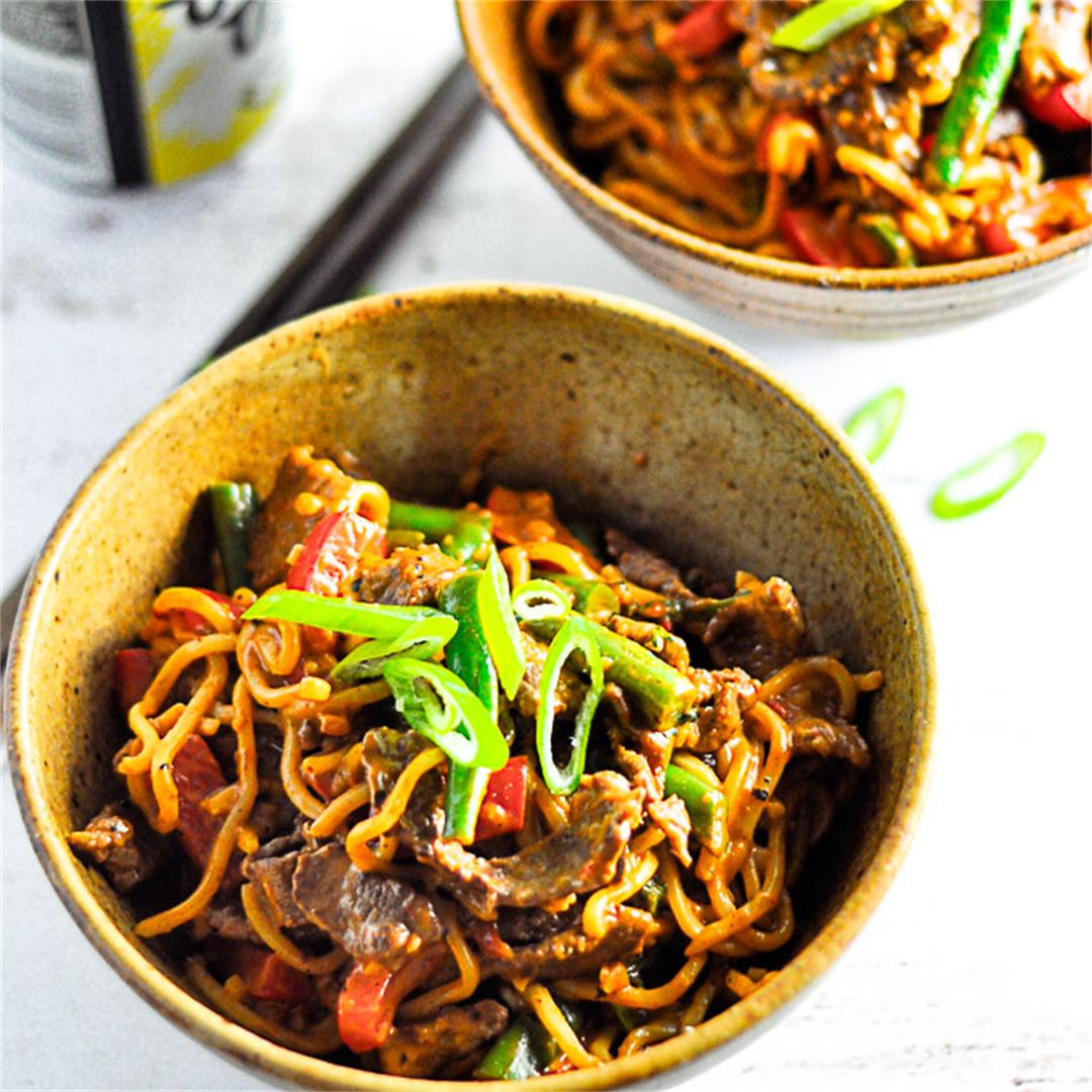 Healthy Beef Satay Curry Noodle Bowl