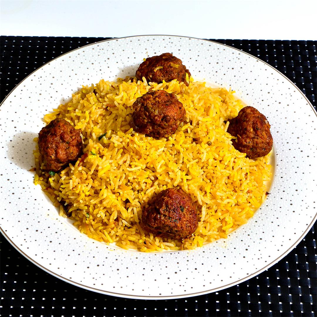 Indian Style Saffron Rice With Meatballs
