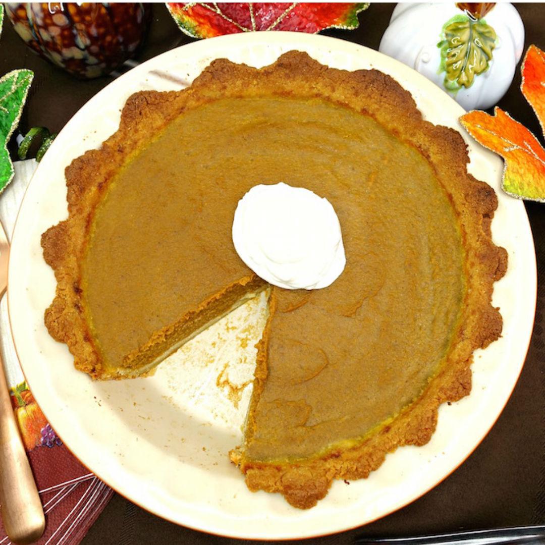 Traditional Paleo Pumpkin Pie {With Crust & Whipped Cream}