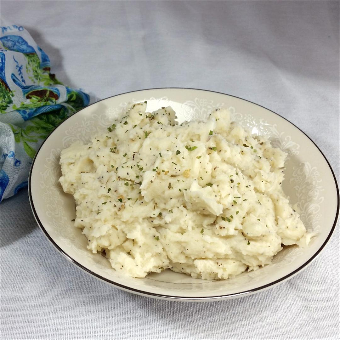 Parmesan Garlic Thyme Mashed Potatoes
