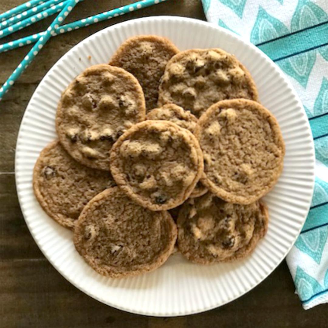 One Bowl Vegan Chewy Chocolate Chip Cookies