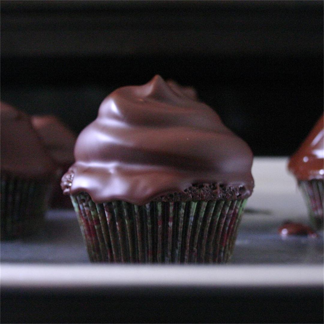 Chocolate Hi Hat Cupcakes with Peanut Butter Buttercream