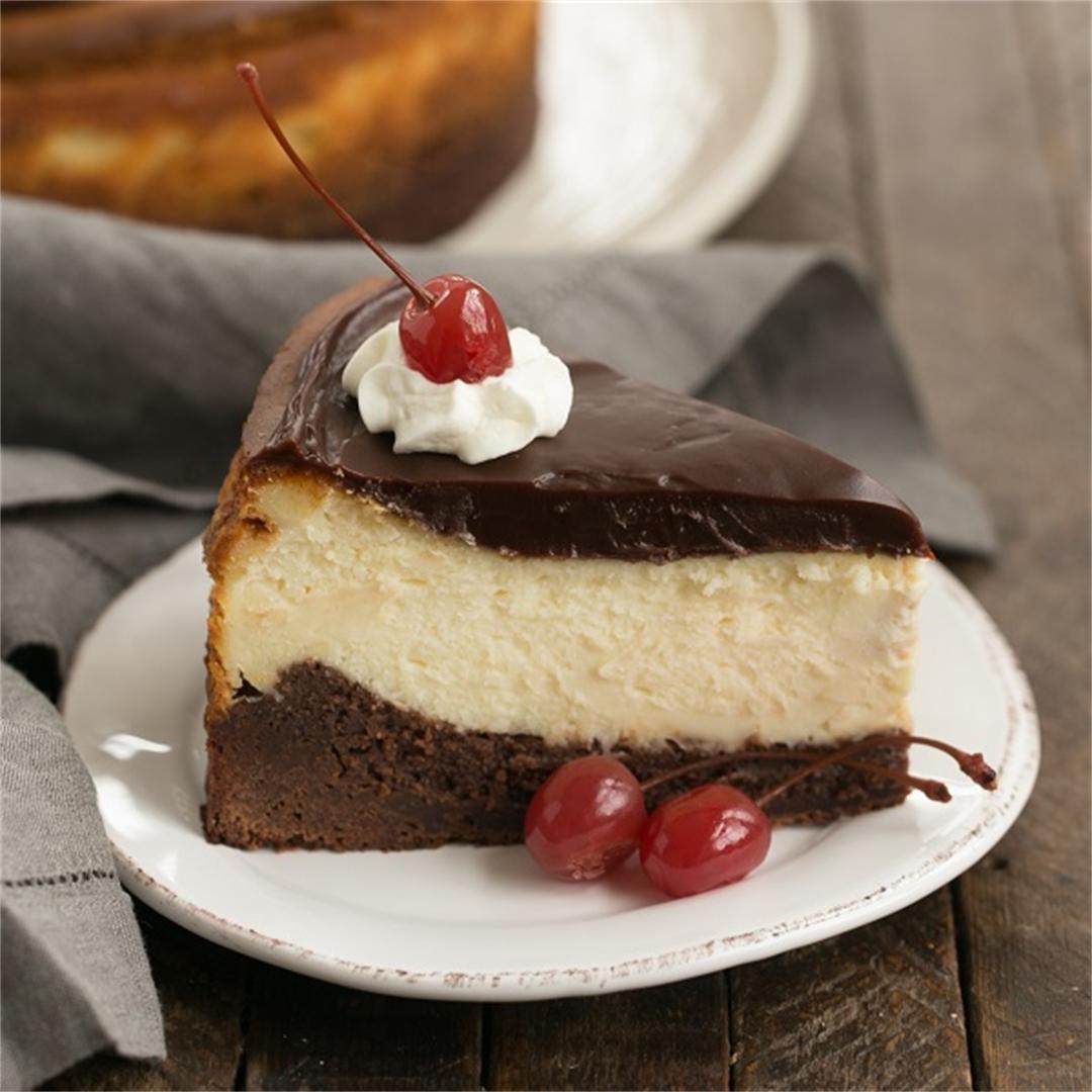 Hot Fudge Brownie Cheesecake