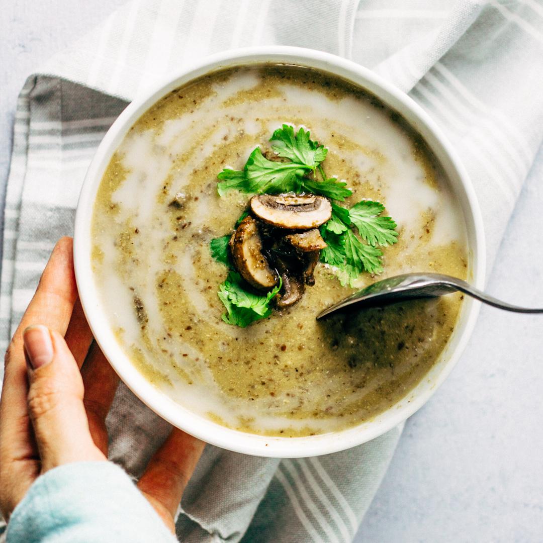 One Pot Vegan Mushroom Soup Recipe