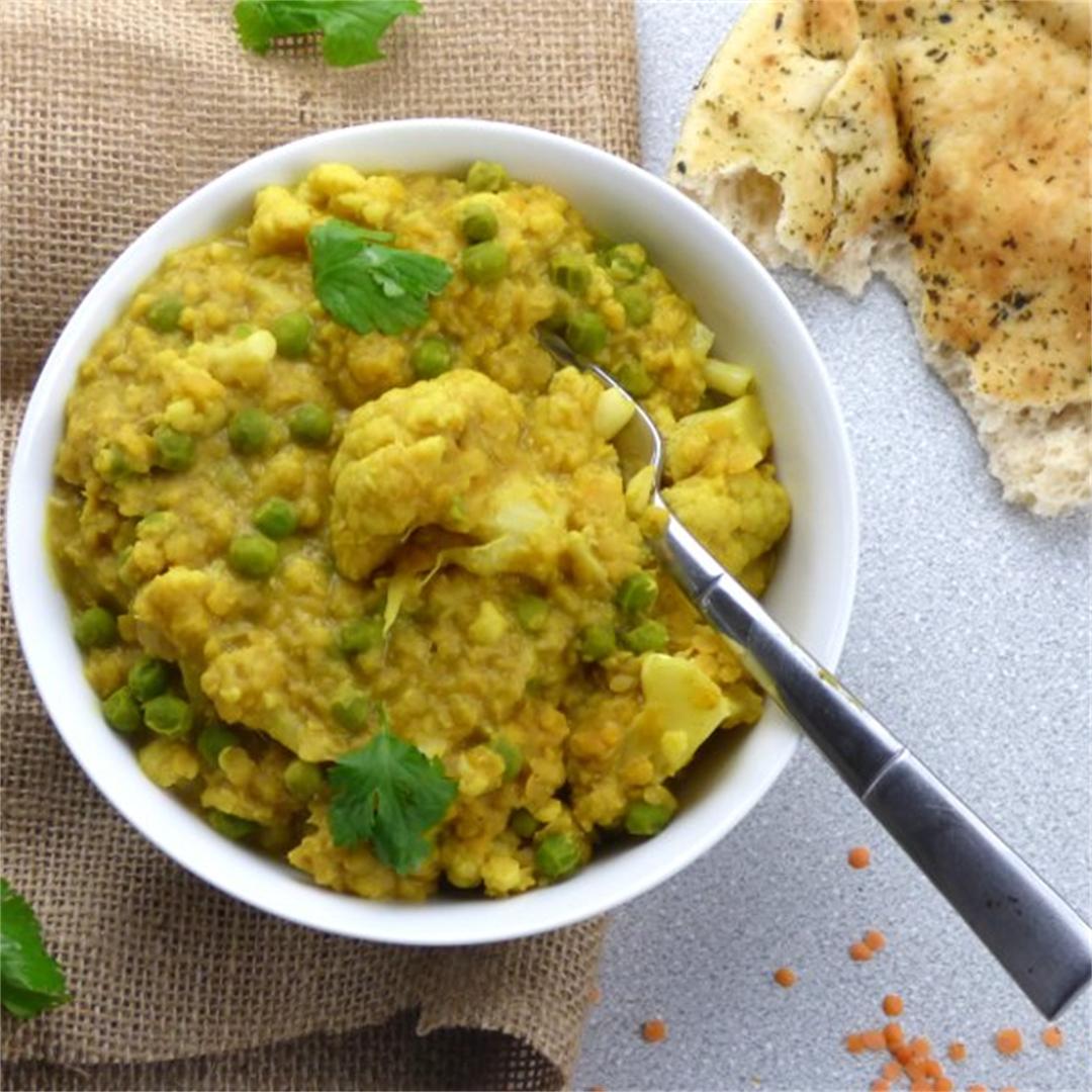 Cauliflower, lentil and Coconut Curry