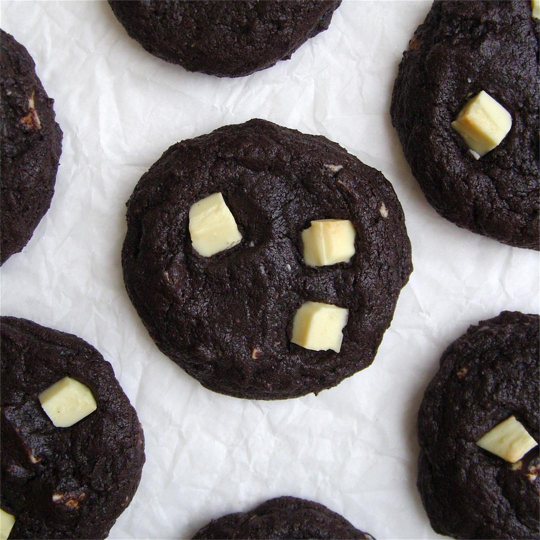 Double Chocolate Cookies (white choc chips chocolate cookies)